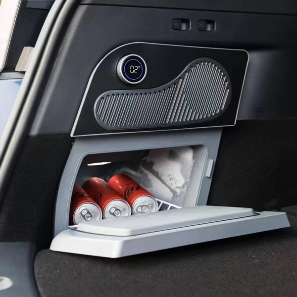 Tesla Model Y Legacy ile Uyumlu TEMAI 16L Kapasiteli Mini Buzdolabı, Çift Bölmeli Soğutma ve Dondurma Özellikli, LED Ekranlı