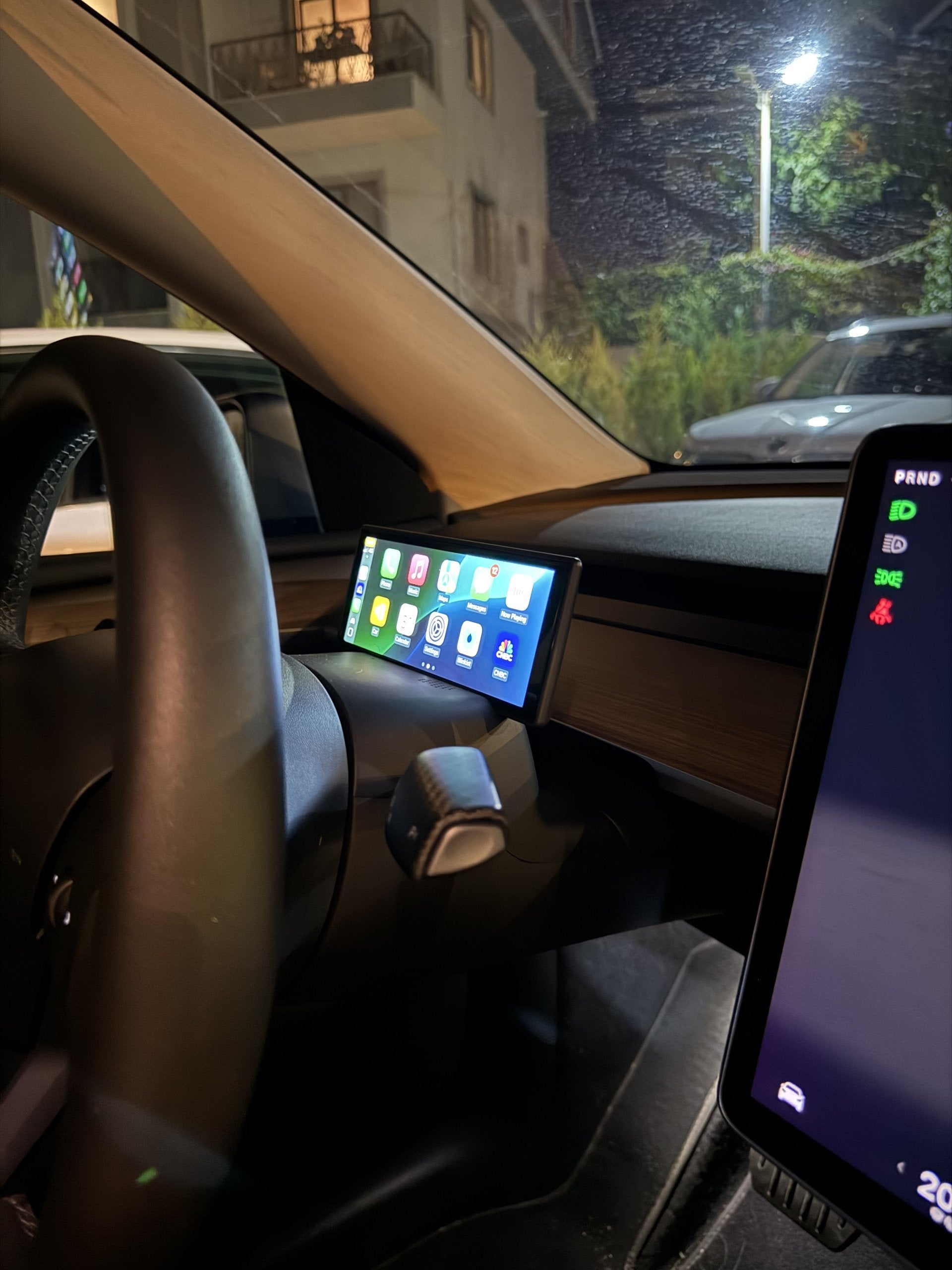Tesla Model Y ve Model 3 ile uyumlu araç Gösterge Ekranı, CarPlay ve Android (Juniper ile uyumlu değildir )